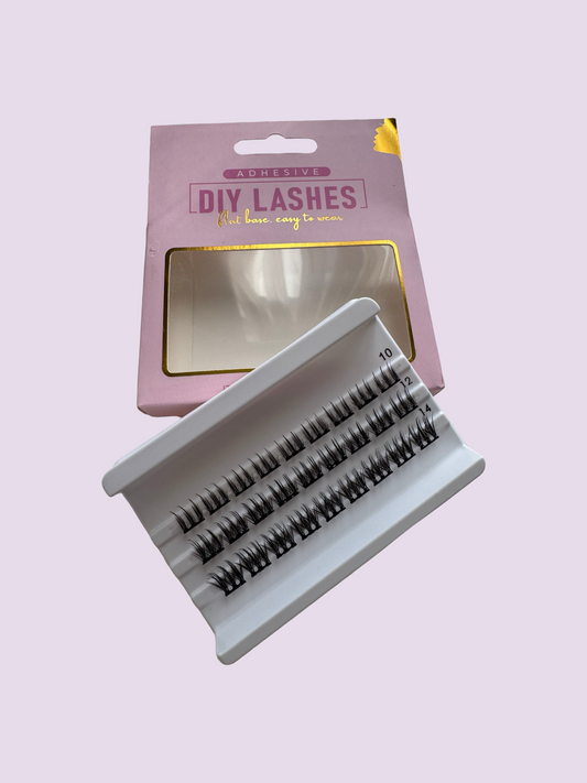 Pre-glued Lashes - Model 102