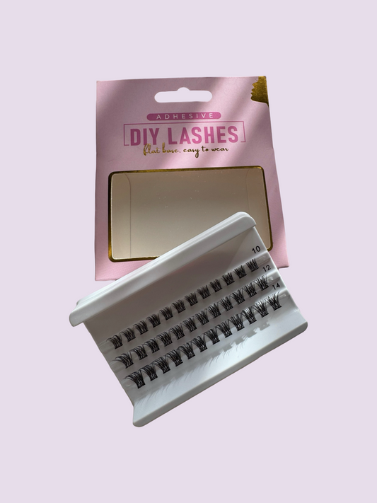 Pre-glued Lashes - Model D02