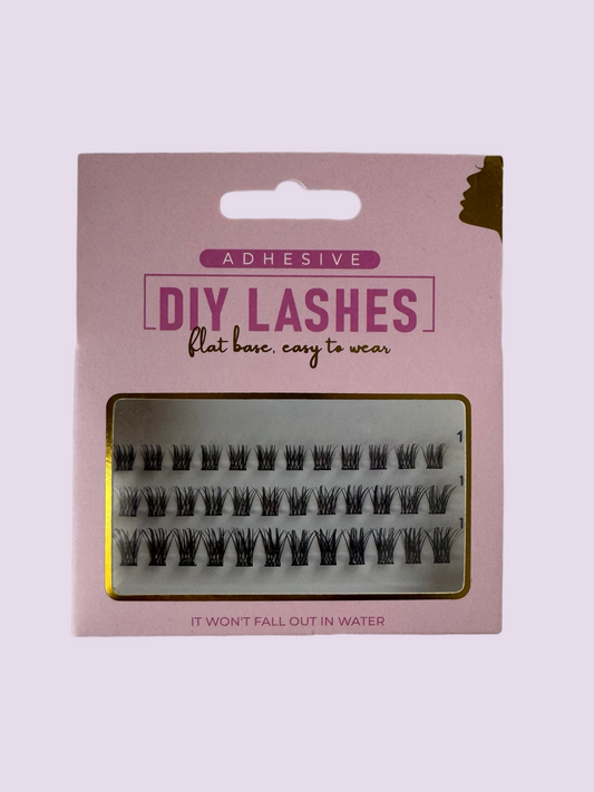 Pre-glued Lashes - Model D02
